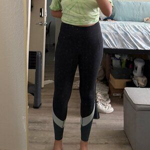 Gilly Hicks Colorblock Leggings